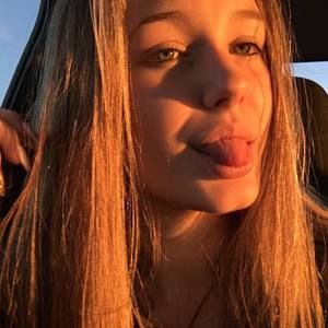 Meet your Posher, Gray